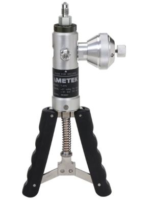 M & G Calibration T 900 Pump